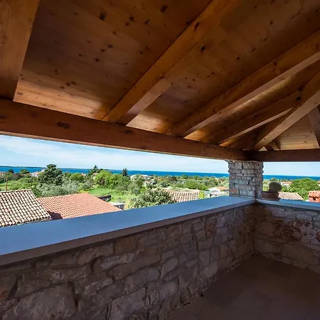 Vila Nikolina Villa *
