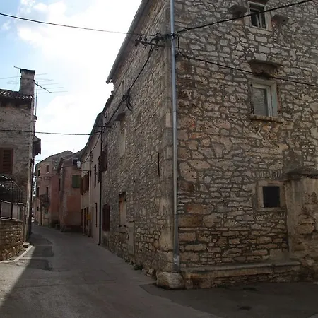 Βίλα Vila Nikolina *